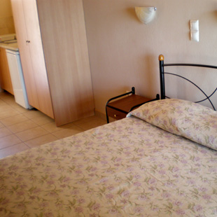 Δωμάτια και ξενοδοχεία για διακοπές στη Λευκάδα, Νυδρί, Περιγιάλι, Αχιλλέας στούντιο, δωμάτια Περιγιάλι
